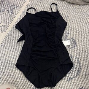 Hermoza Black One Piece Swimsuit